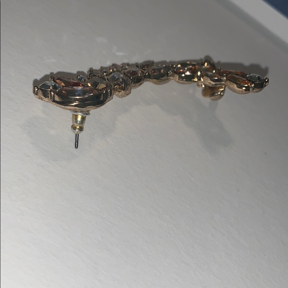 Earring - Picture 2 of 4